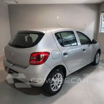 SANDERO AUTH 10