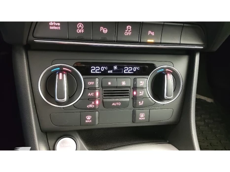 Q3 1.4 TFSI FLEX PRESTIGE PLUS S TRONIC