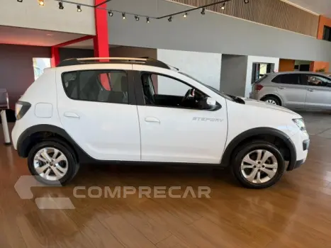 SANDERO - 1.6 16V SCE STEPWAY DYNAMIQUE MANUAL