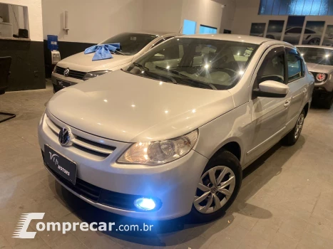 Volkswagen VOYAGE 1.0 MI Trendline 8V 4 portas