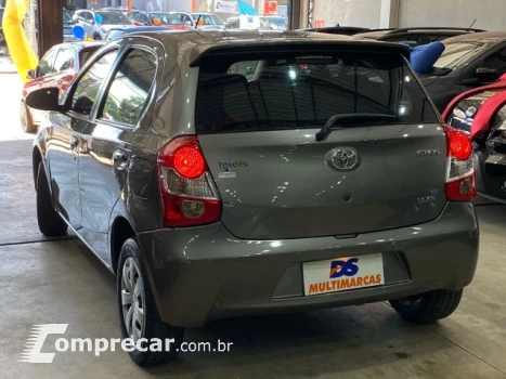 ETIOS HATCH - 1.5 XS 16V 4P AUTOMÁTICO