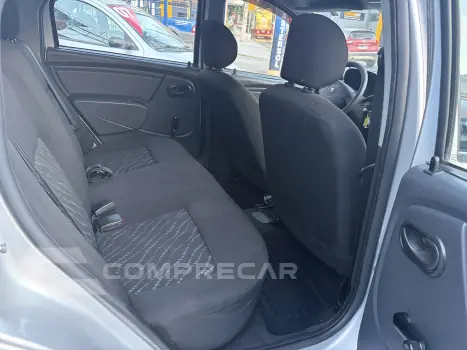 LOGAN 1.0 Authentique 16V