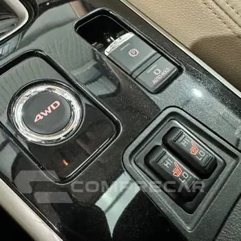 OUTLANDER 2.2 165cv Diesel Aut.