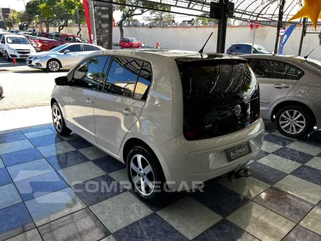 UP 1.0 TSI Move UP 12V
