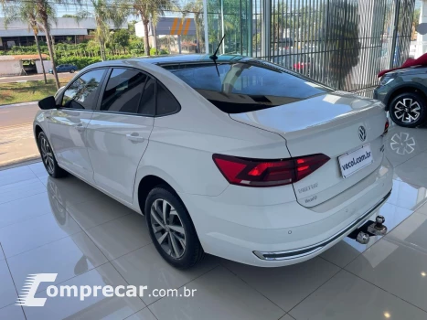 Virtus 1.0 4P 200 TSI FLEX HIGHLINE AUTOMÁTICO