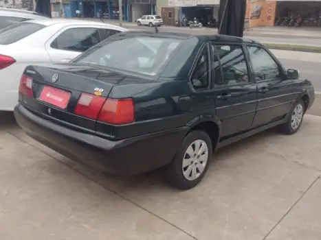 SANTANA - 2.0 MI 8V 4P MANUAL