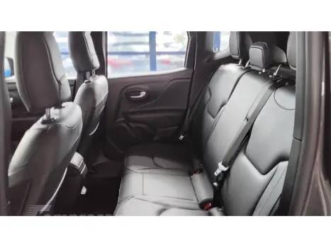 RENEGADE 1.3 T270 TURBO FLEX LONGITUDE AT6