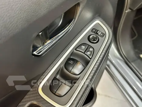VERSA 1.6 16V FLEX EXCLUSIVE XTRONIC