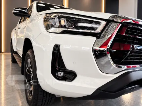 HILUX 2.8 D-4d Turbo CD SRX Plus 4X4