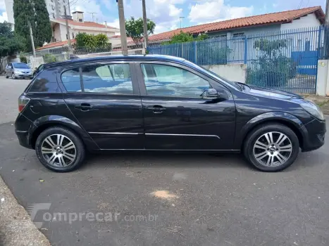 VECTRA 2.0 MPFI GT Hatch 8V