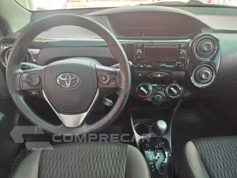 ETIOS SEDAN - 1.5 XS SEDAN 16V 4P AUTOMÁTICO