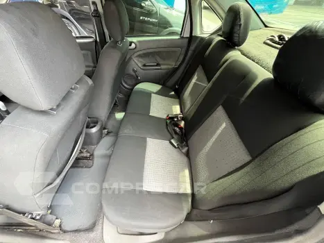 FIESTA 1.6 MPI Class Sedan 8V
