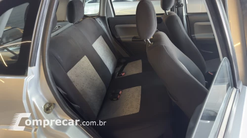 FIESTA 1.0 MPI Class Hatch 8V