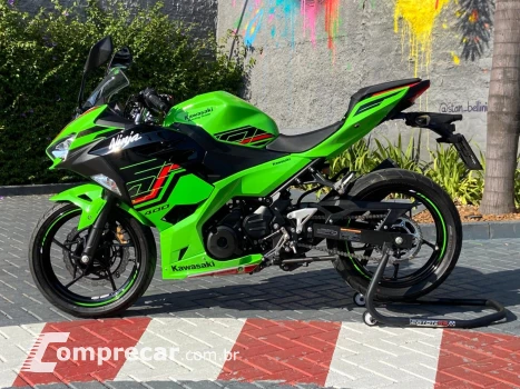 NINJA 400