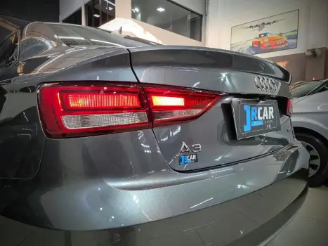 A3 2.0 TFSI SEDAN AMBITION 16V GASOLINA 4P S-TRONIC