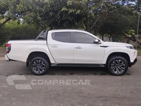 L200 TRITON 2.4 16V Turbo Sport Hpe-s CD 4X4