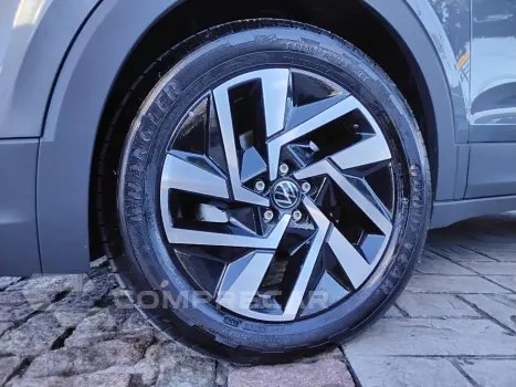 T-CROSS 1.0 200 TSI TOTAL FLEX COMFORTLINE AUTOMÁTICO