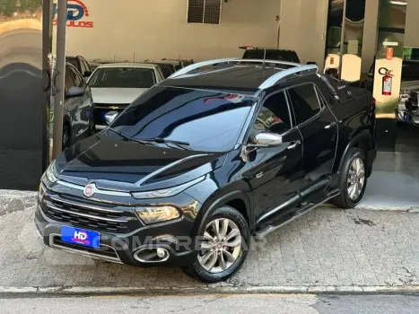 Fiat TORO RANCH AT9 D4 4 portas