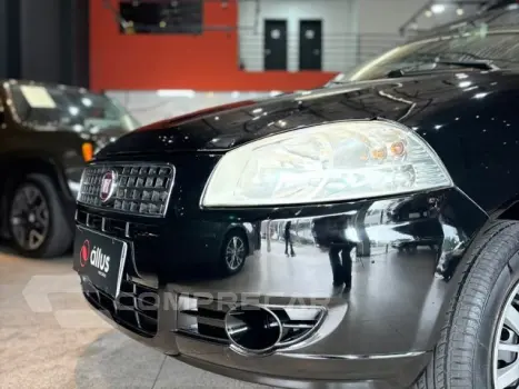 SIENA - 1.0 MPI EL CELEBRATION 8V 4P MANUAL
