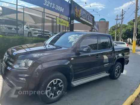 Volkswagen AMAROK 3.0 V6 TDI Comfortline CD 4motion 4 portas