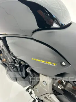 CB 600F HORNET / HONDA