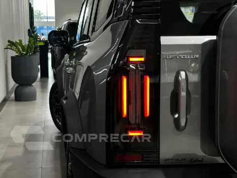 T2 1.5 TCI PHEV PREMIUM AWD DHT