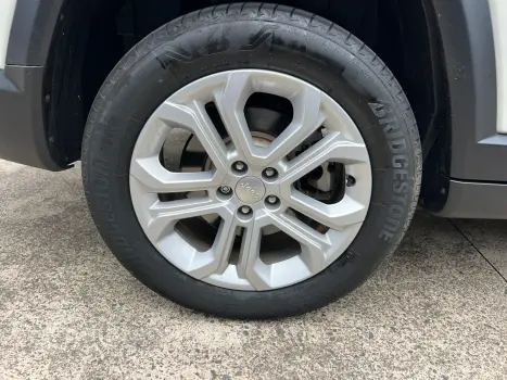 COMMANDER 1.3 T270 Turbo Longitude