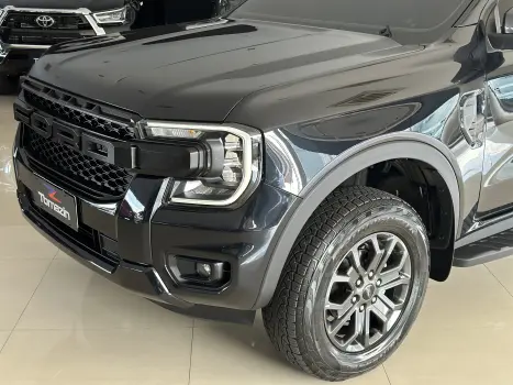 RANGER 2.0 Turbo CD Black 4X2