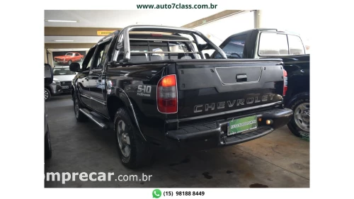 S10 - 2.4 MPFI EXECUTIVE 4X2 CD 8V 4P MANUAL
