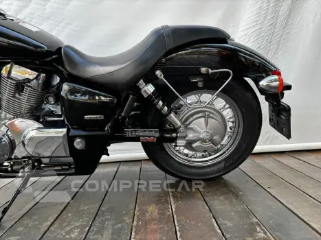 HONDA SHADOW 750