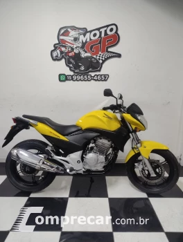 HONDA CB 300R