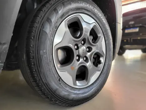 Renegade Sport 1.8 4x2 Flex 16V Mec.