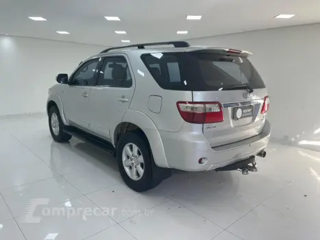 HILUX SW4 3.0 SRV 4X4 7 Lugares 16V Turbo Intercooler