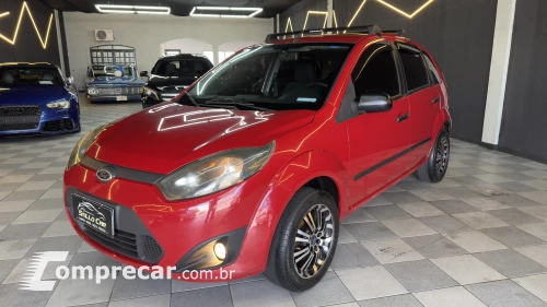 FIESTA 1.6 MPI Class Hatch 8V