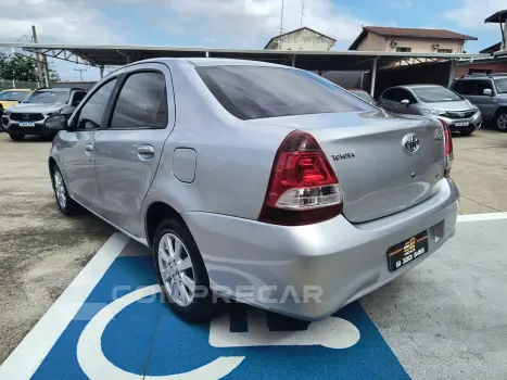 ETIOS 1.5 X Plus Sedan 16V