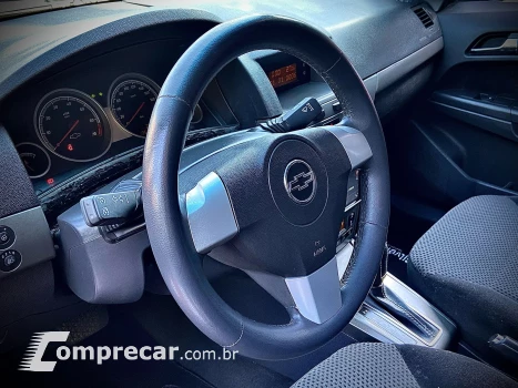 VECTRA 2.0 MPFI GT Hatch 8V