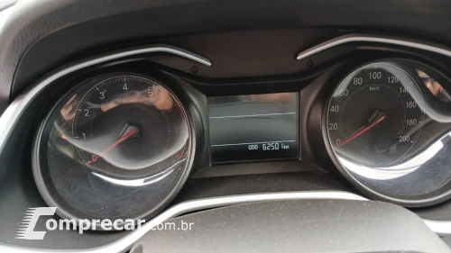 ONIX 1.0 Turbo Plus LT