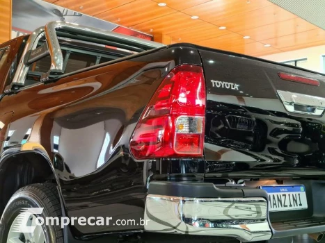 HILUX 2.7 VVT-I FLEX CD SRV 4X2 AUTOMÁTICO
