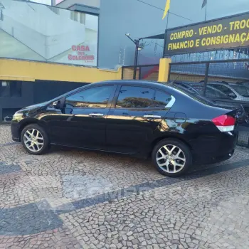 CITY Sedan EX 1.5 Flex 16V 4p Aut.