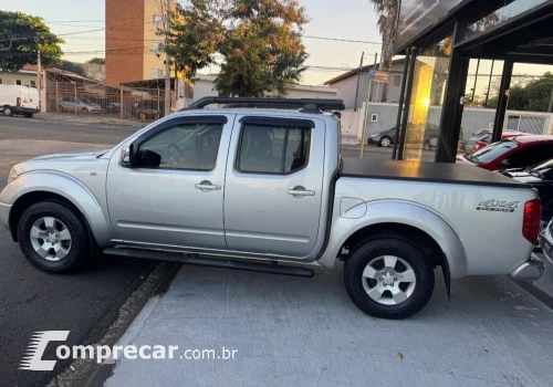 Frontier LE CD 4x4 2.5 TB Diesel Mec.