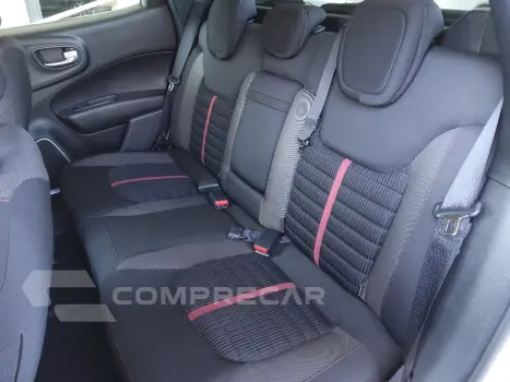 TORO 1.8 16V EVO FLEX FREEDOM AT6