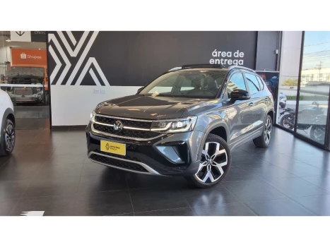 TAOS 1.4 250 TSI TOTAL FLEX HIGHLINE AUTOMÁTICO