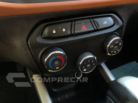 Onix 1.4 Mpfi Activ 8V Flex 4P Automático