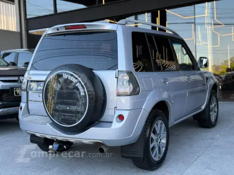 PAJERO TR4 2.0 4X4 16V 140CV FLEX 4P AUTOMÁTICO