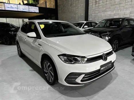 Volkswagen POLO 1.0 170 TSI HIGHLINE AUTOMÁTICO 4 portas