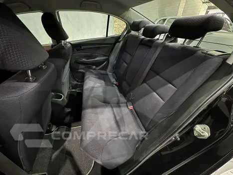 CITY 1.5 LX Sedan 16V