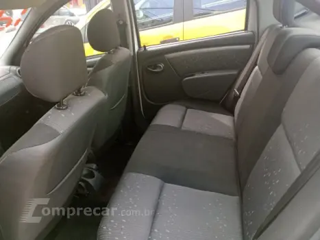 LOGAN - 1.6 EXPRESSION 16V 4P AUTOMÁTICO