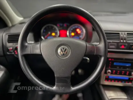 GOLF 1.6 MI SPORTLINE 8V FLEX 4P MANUAL