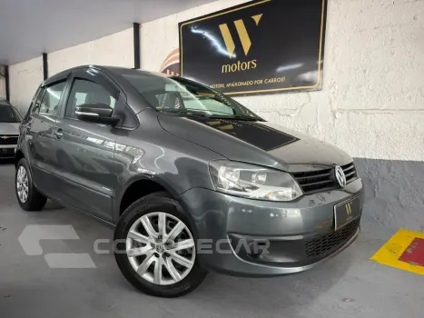 Volkswagen FOX 1.6 MI 8V 4 portas