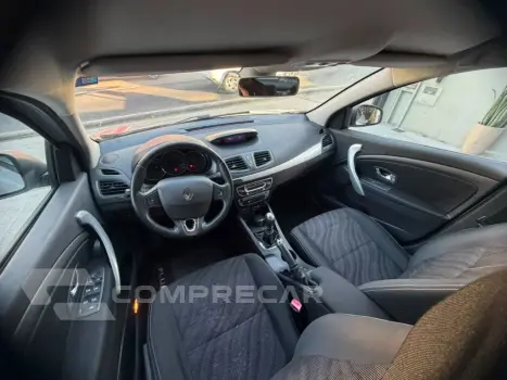 FLUENCE Sed. Dynamique 2.0 16V FLEX Mec.